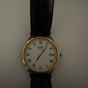 Men’s pulsar quartz watch